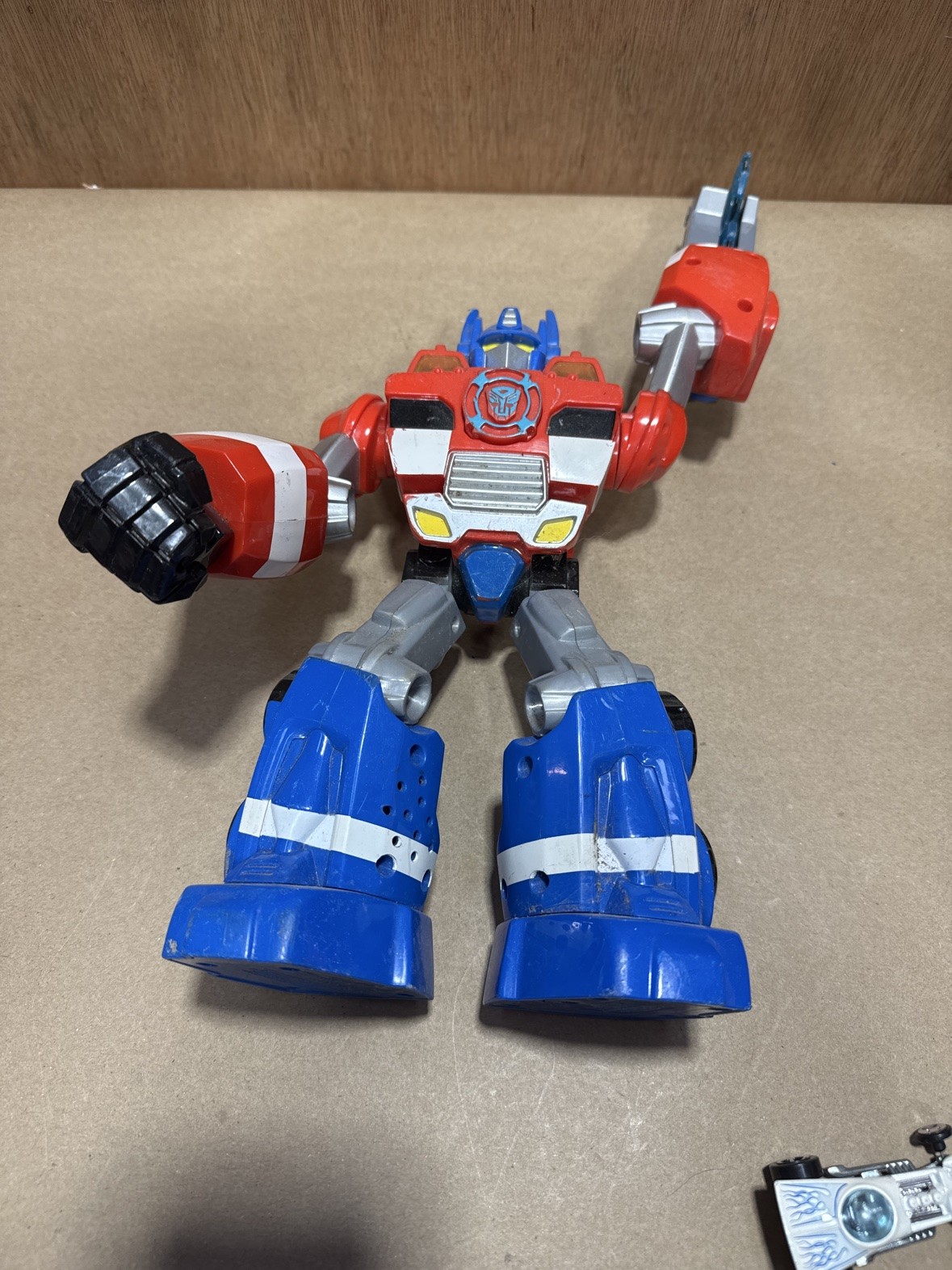 Playskool Heroes Transformers Rescue Bots Epic Optimus Prime 12 pollici A1075