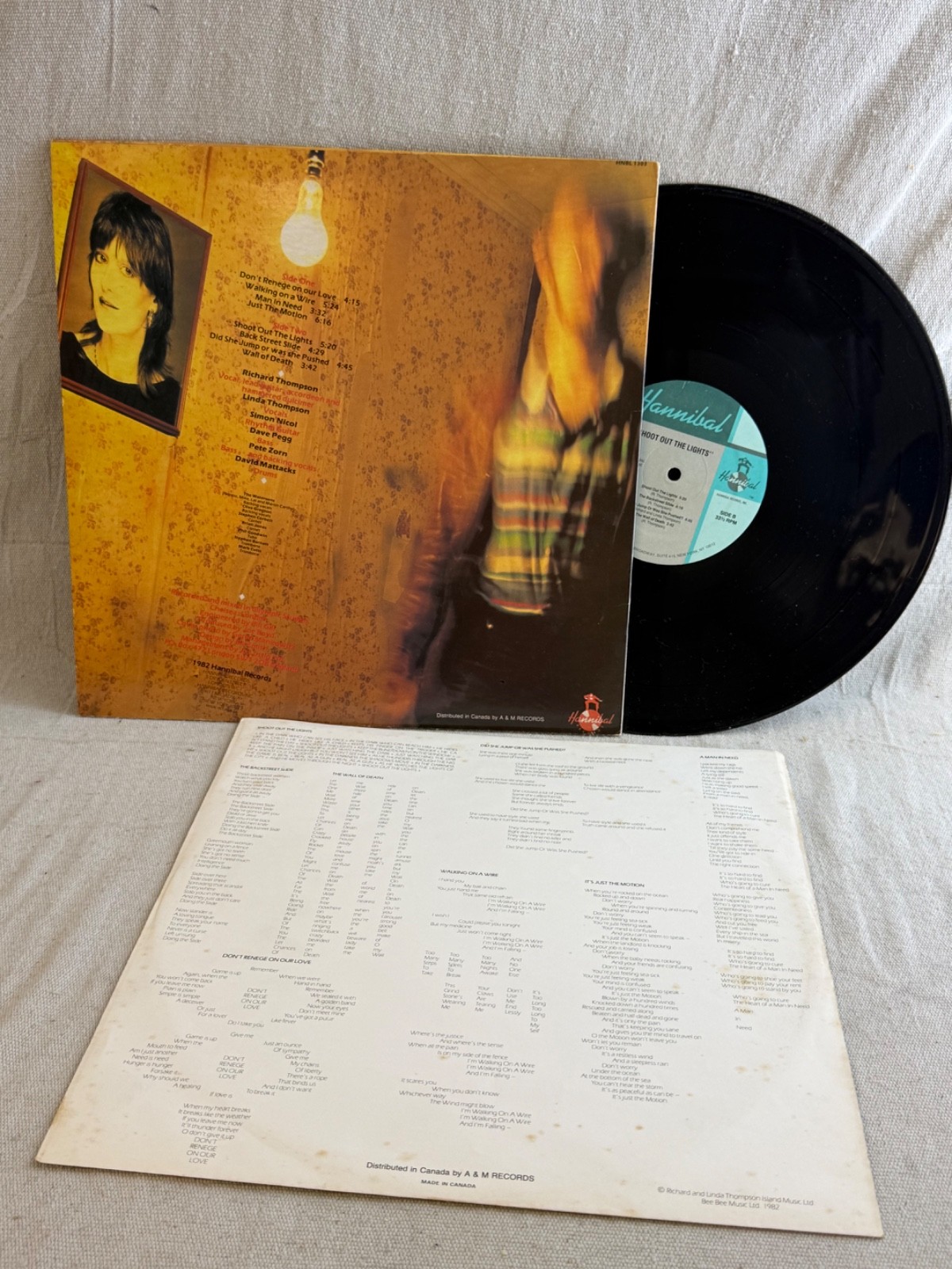 Richard & Linda Thompson - Shoot Out The Lights LP 1982 Hannibal EX
