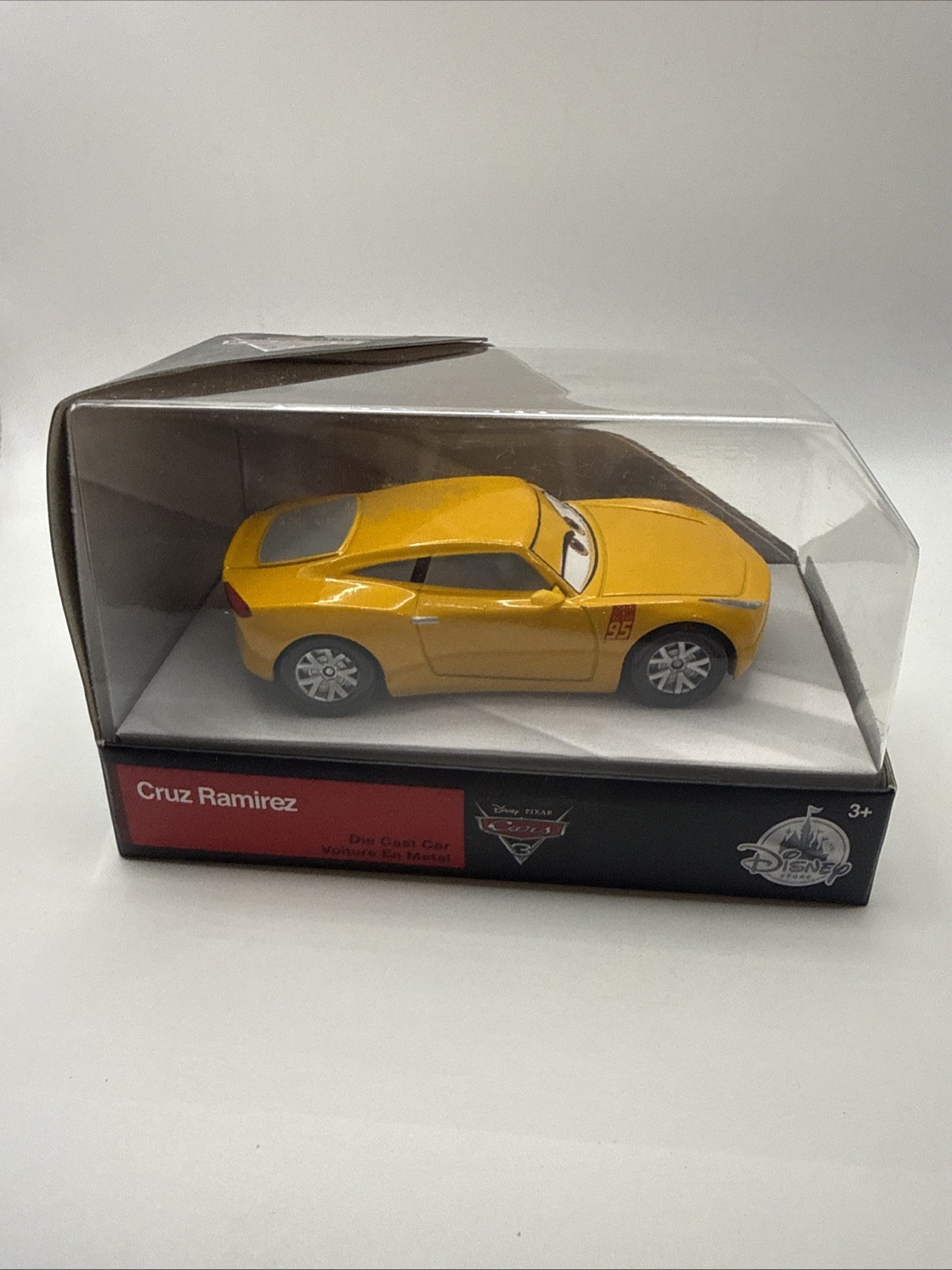 Disney Store Exclusives Cars 3 Cruz Ramirez giocattolo nuovo