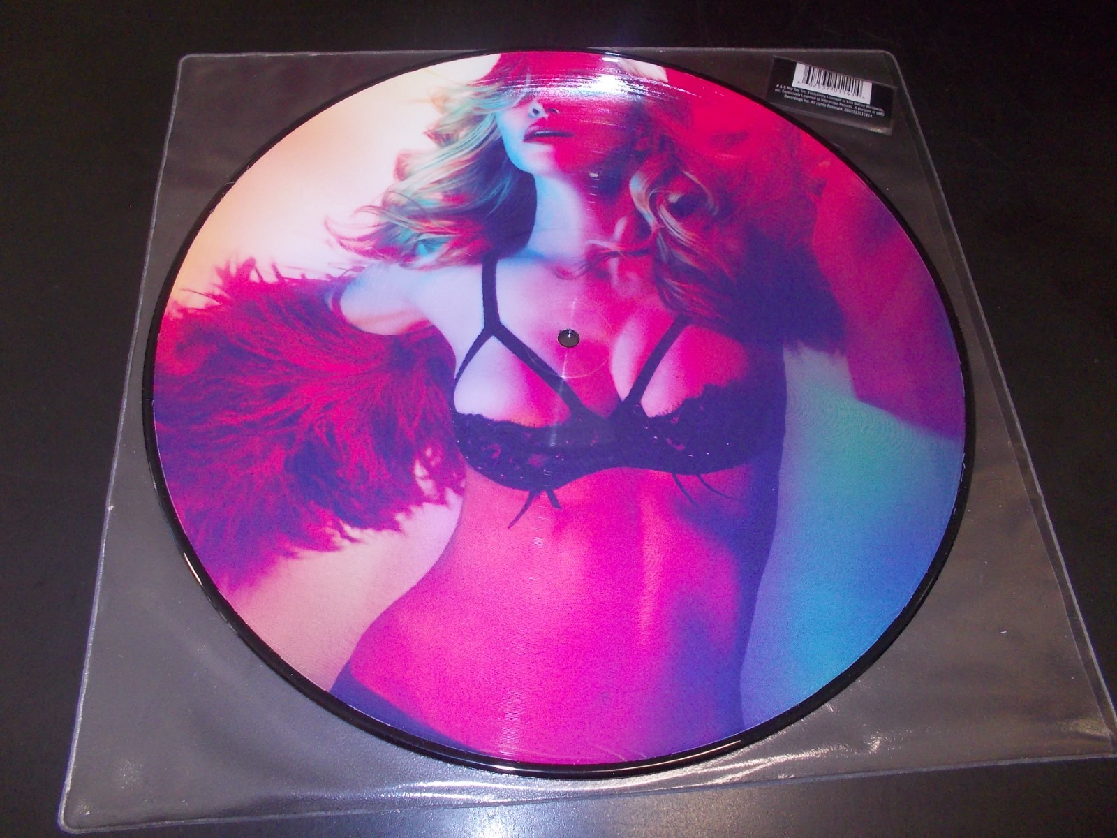 Madonna – Girl Gone Wild 12" 	Live Nation – 0602537011414 Europe 2012
