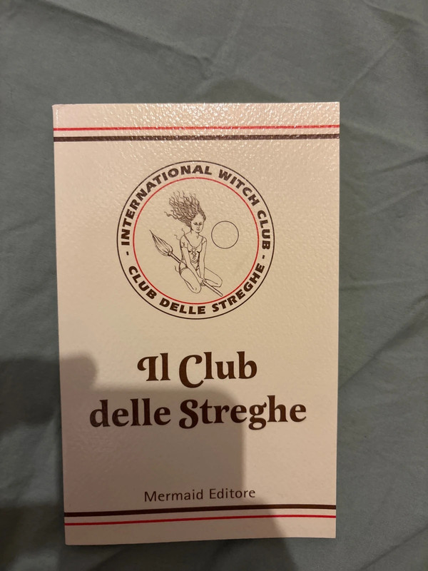 Libro “Il club delle streghe “