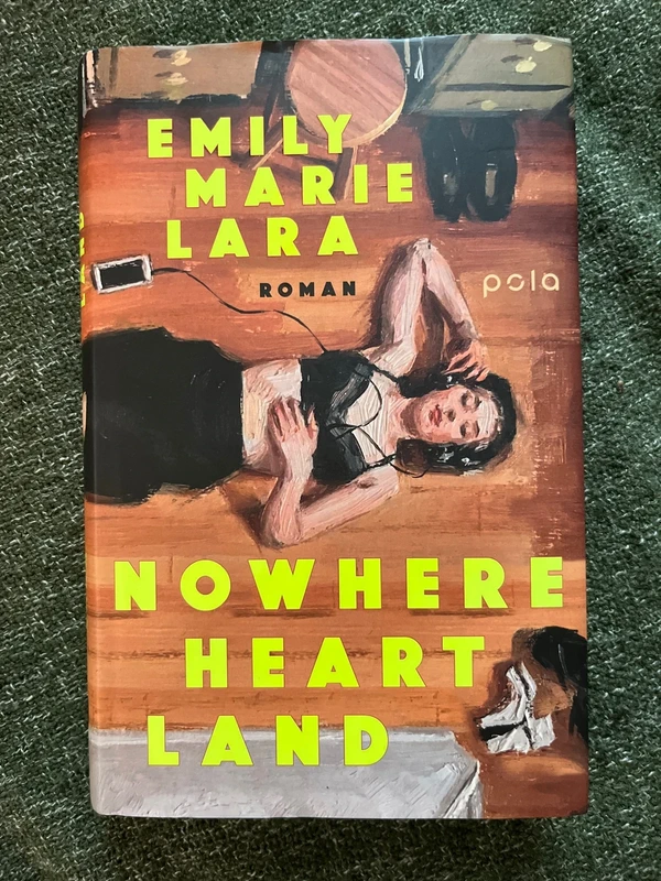 Nowhere Heart Land - Emily Marie Lara