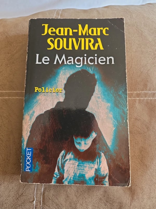 Livre Jean Marc Souvira le magicien