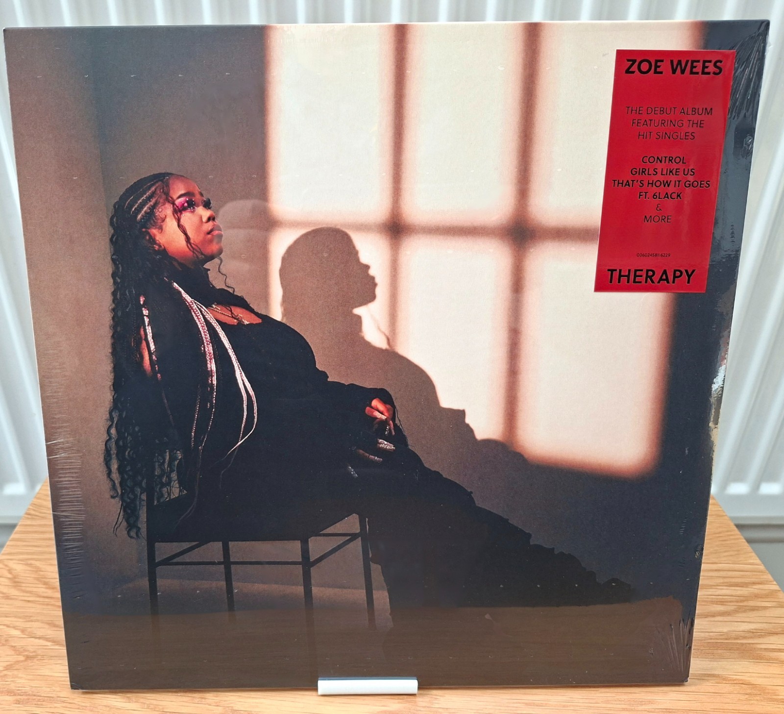Zoe Wees – Therapy – Debut Vinyl Album – Brand New Sealed