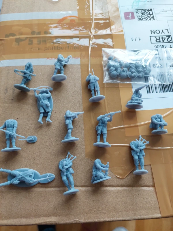 1/56, 28 mm 8 th army