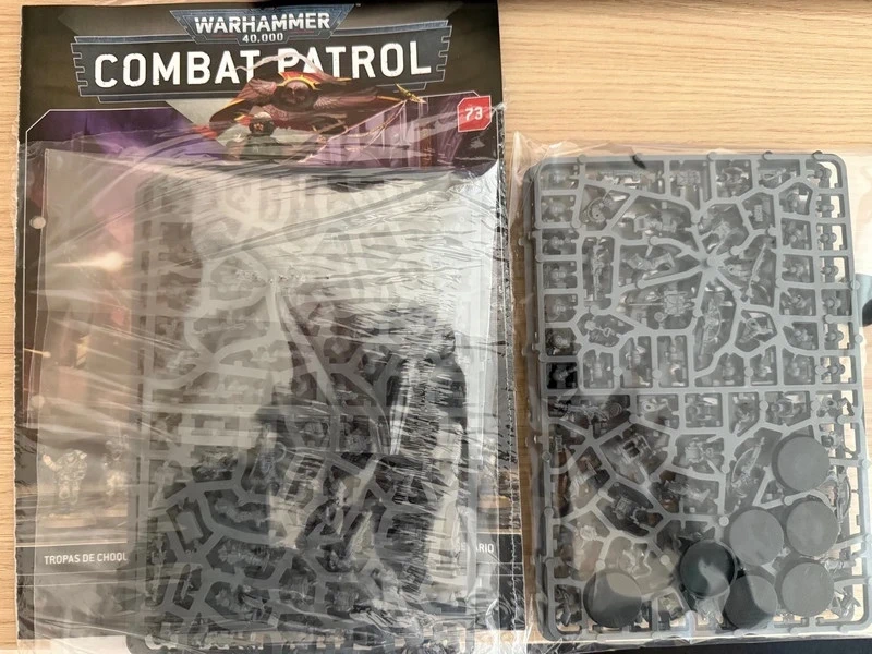 Warhammer 40K - 20 Cadia choc troops. NOS