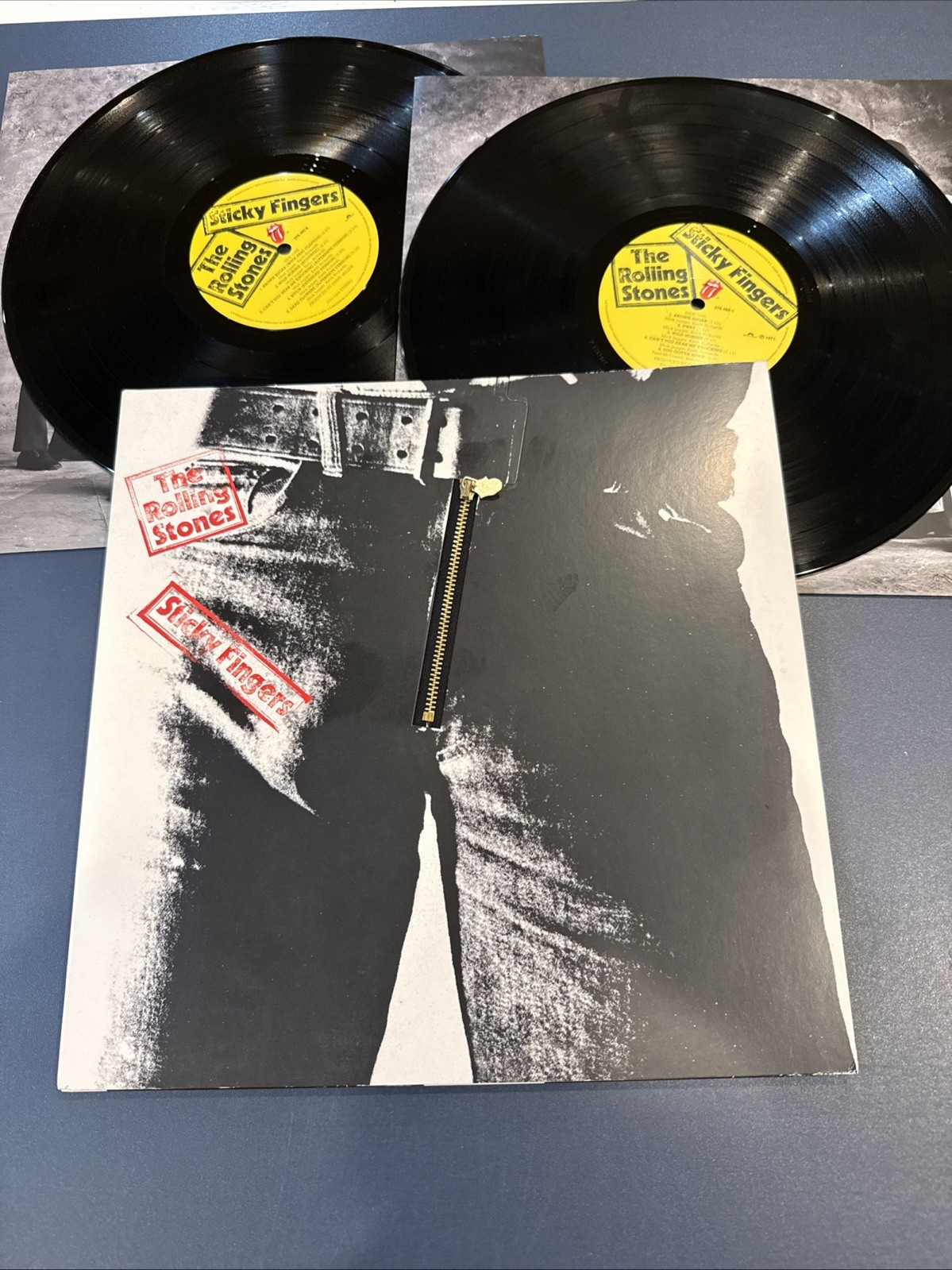 ROLLING STONES - Sticky Fingers 180GM Deluxe Pressing LP Vinyl VG+/VG+