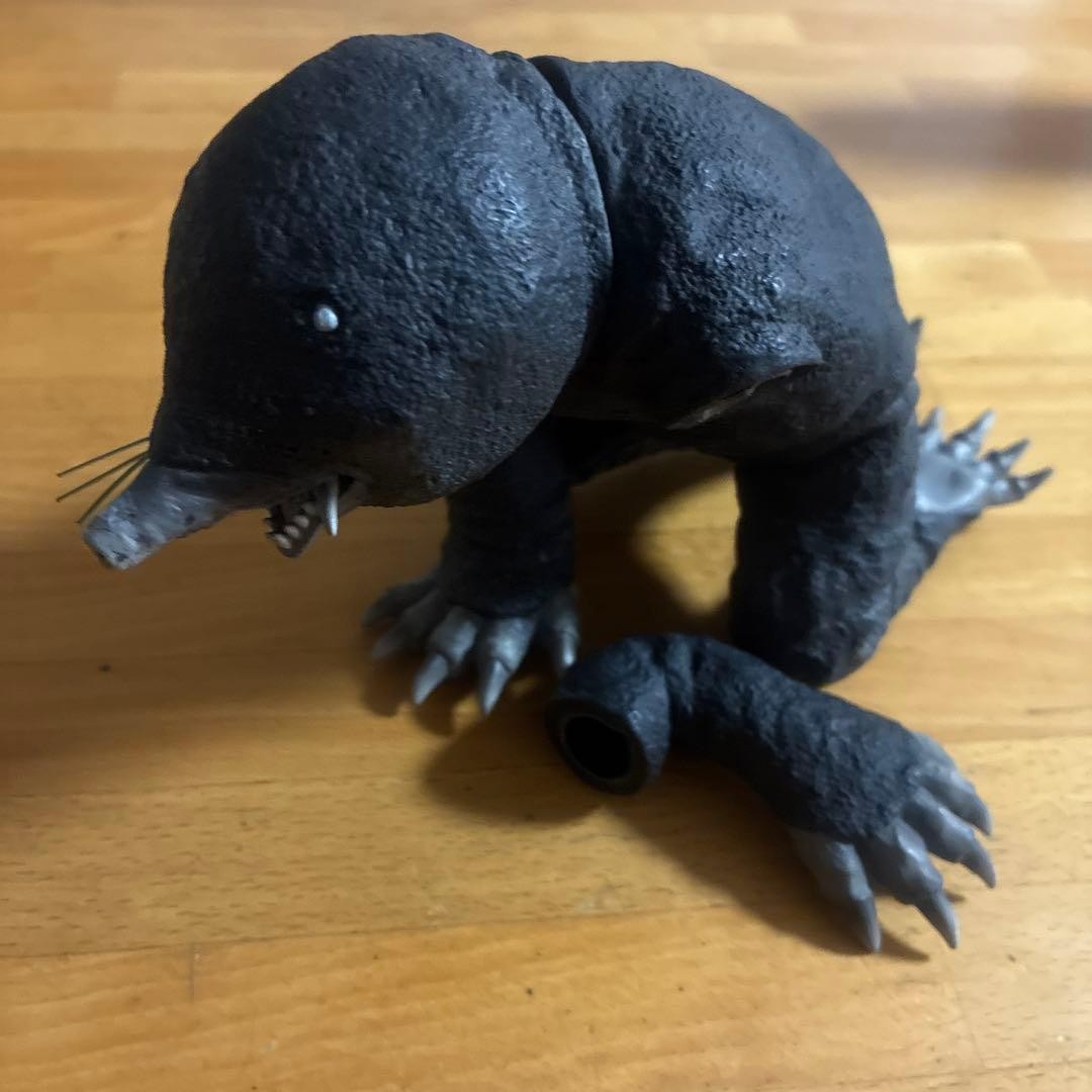 X-Plus Daikaiju Series Ultra Q Limited Mongular Monochrome Soft Vinyl Junk