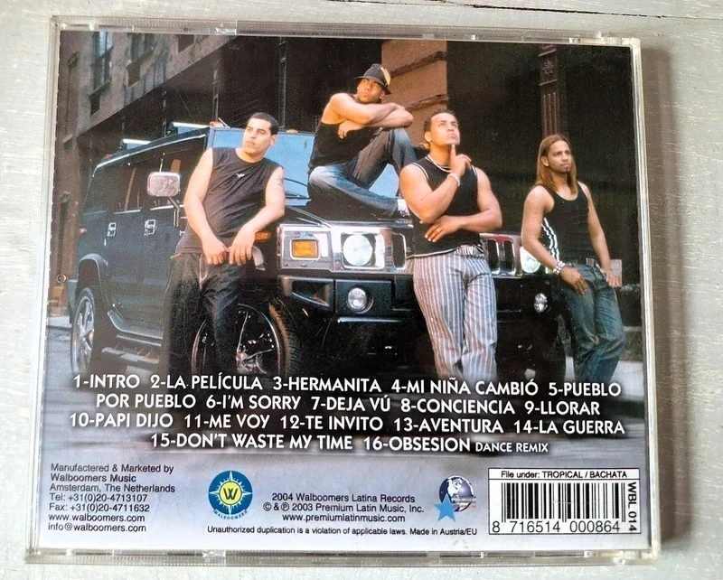 CD "Love & Hate" du groupe Aventura