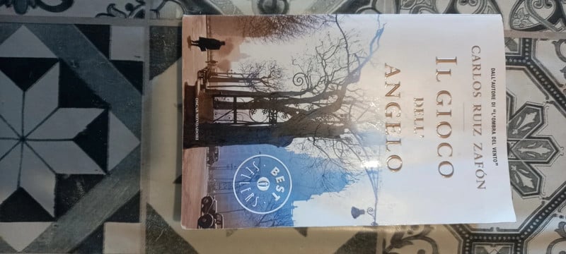 Il gioco dell' angelo