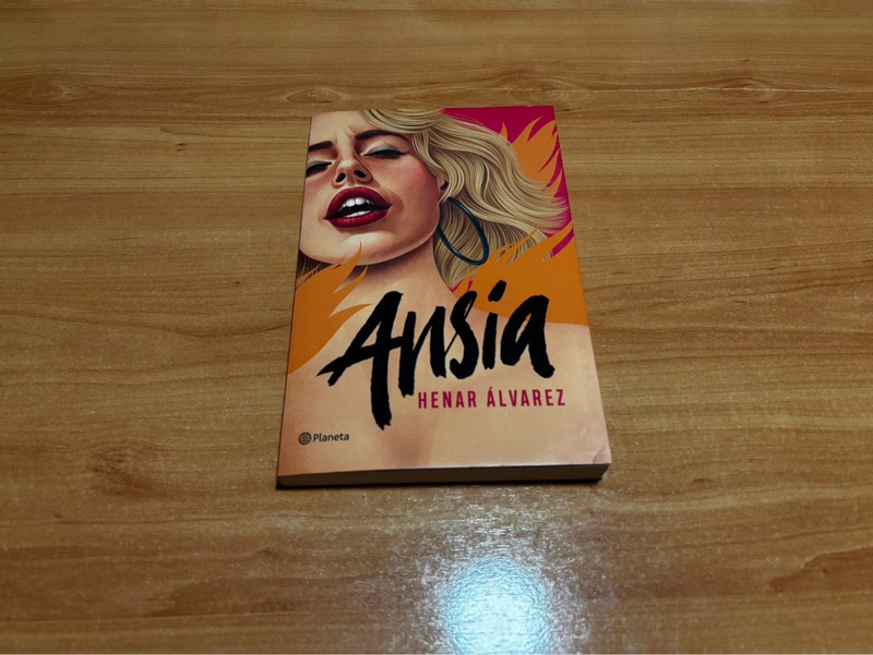Libro Ansia de Henar Álvarez literatura feminista