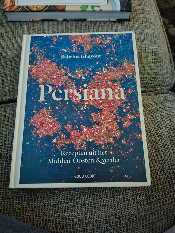 Persiana Sabrina Ghayour
