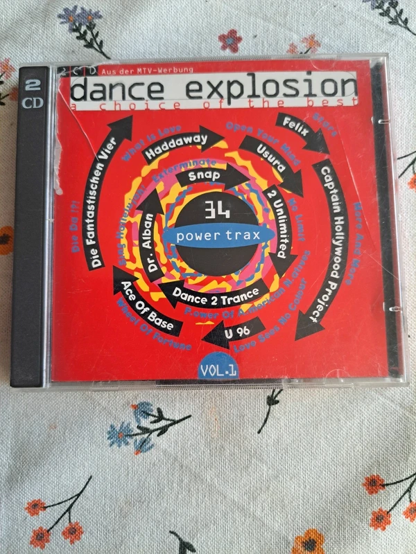 CD Dance explosion