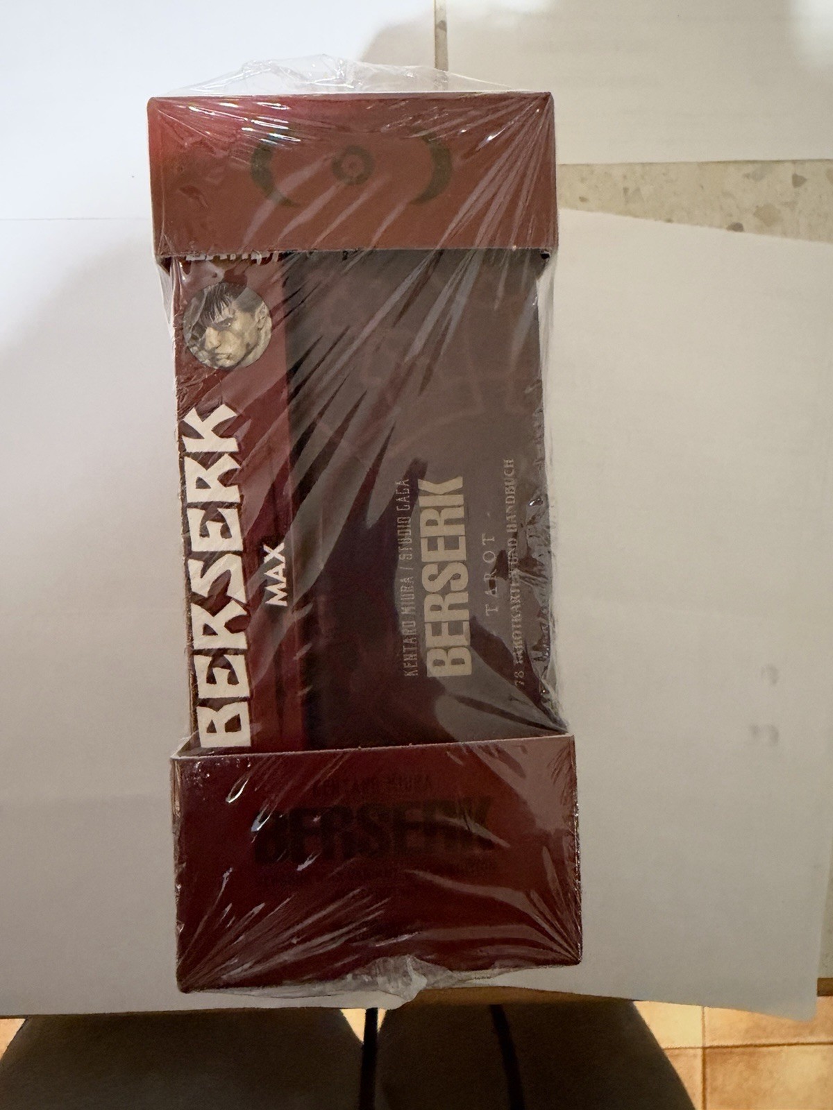 Berserk Max 21 - Variant Red Edition Tarotset GER 2222 copie nuovo sigillato 
