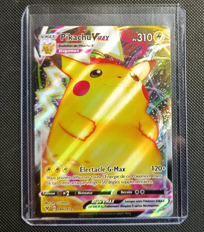 Carte Pokémon Pikachu Vmax 044/185