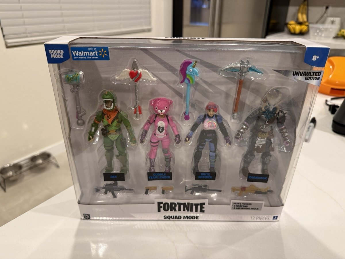 Fortnite Squad Mode 4 Figure Pack 13 Pezzi REX Ragnarok Edizione Non Voltata Nuovo