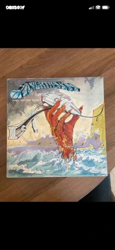 Vinyle silvertrain which plateform please