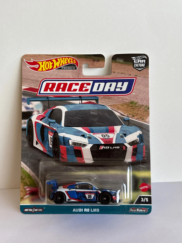 Audi R8 LMS Hot Wheels premium