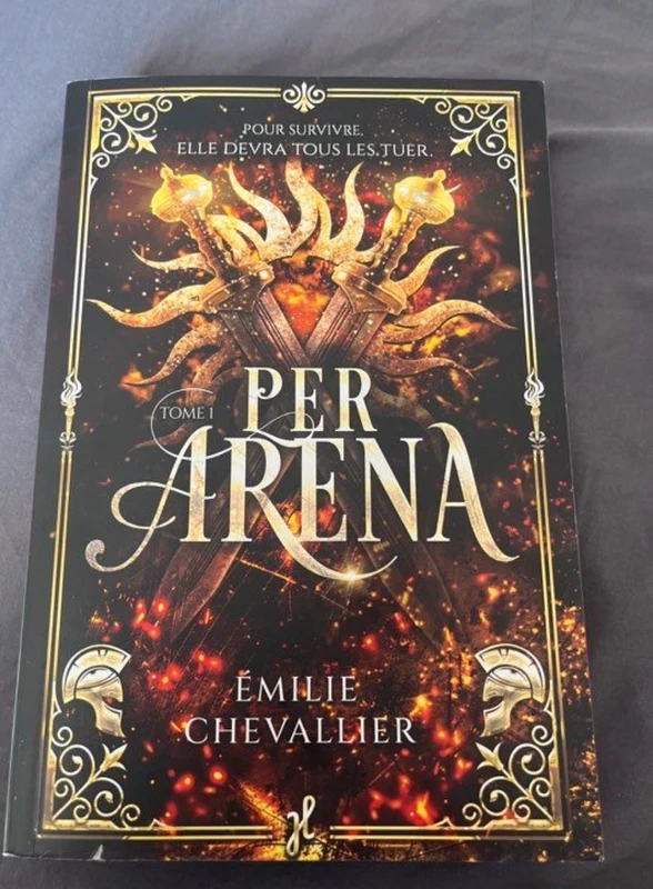 Livre fantaisie « per arena » tome 1 de Émilie chevalier