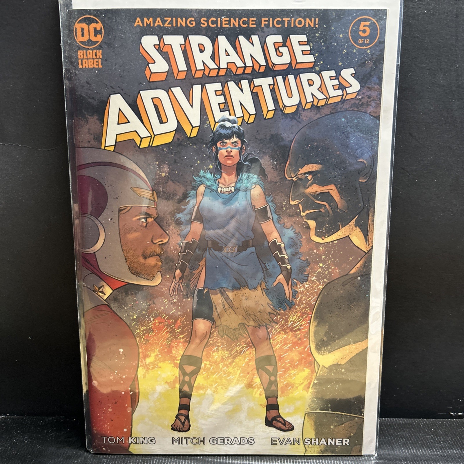 Strange Adventures #5 (2020 DC Comics etichetta nera)