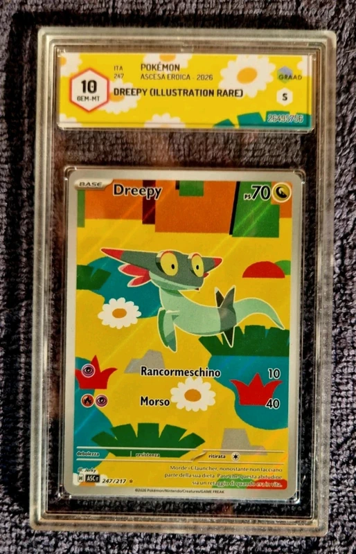 Pokémon - Dreepy 247/217 - Ascesa Eroica ITA Illustration Rare GRAAD 10