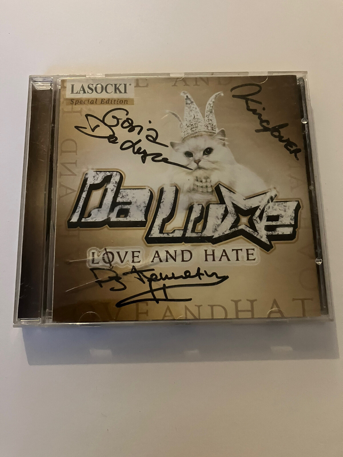 Love And Hate - Da Luxe - Gosia King Lover RARE Pen ‘Hand Signed Autograph’ CD