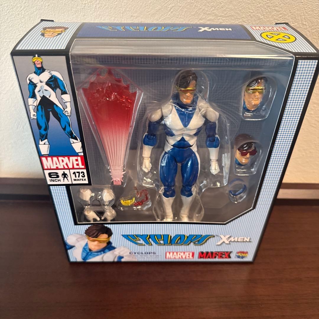 MAFEX Cyclops Comic Version Figure