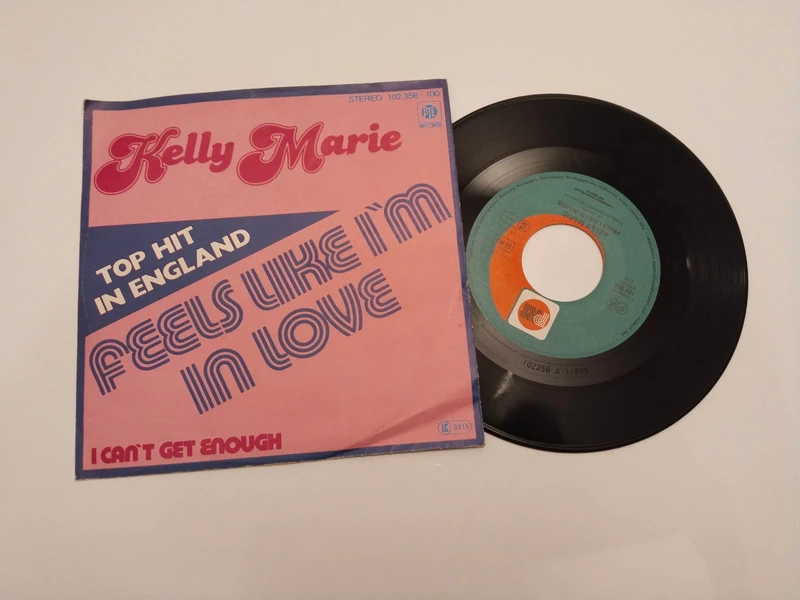 Vinyl, Kelly Marie, Feels like im in love