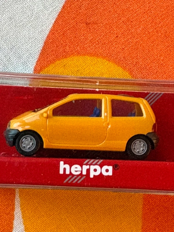 Renault Twingo, 1: 87e HERPA