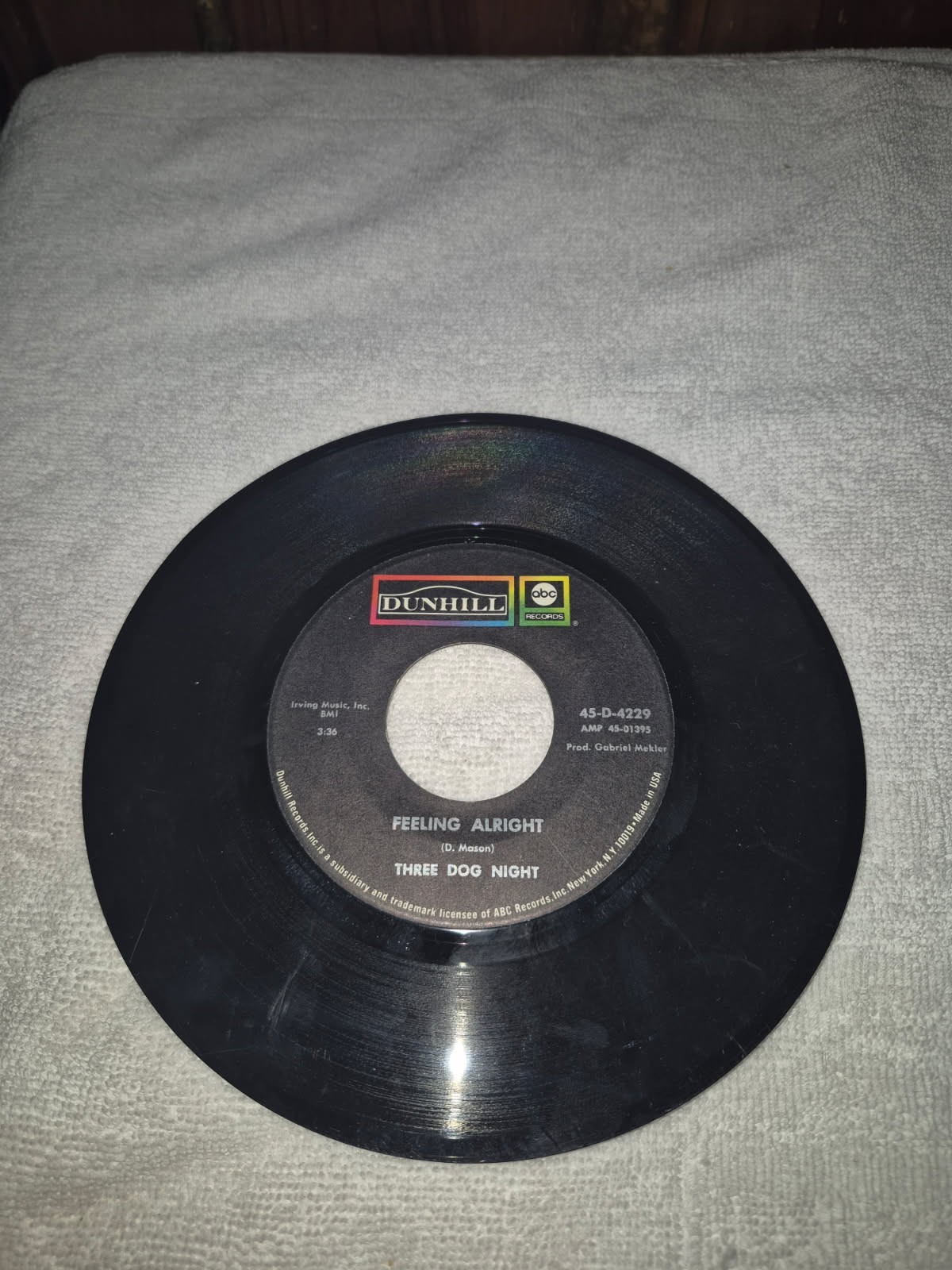 Three Dog Night – Celebrate - 1970 - ABC/Dunhill 45-D-4229 7" Single G+ DRS16