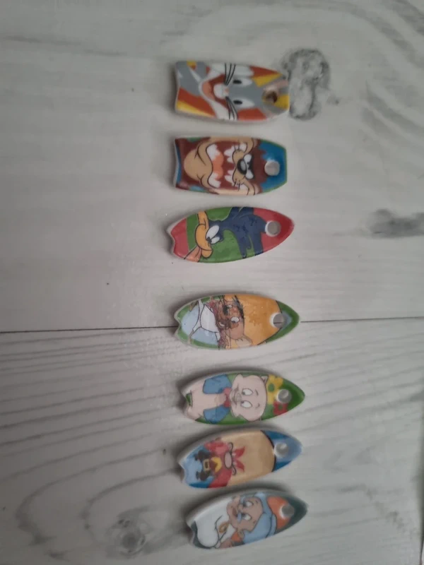 Surf Looney tunes