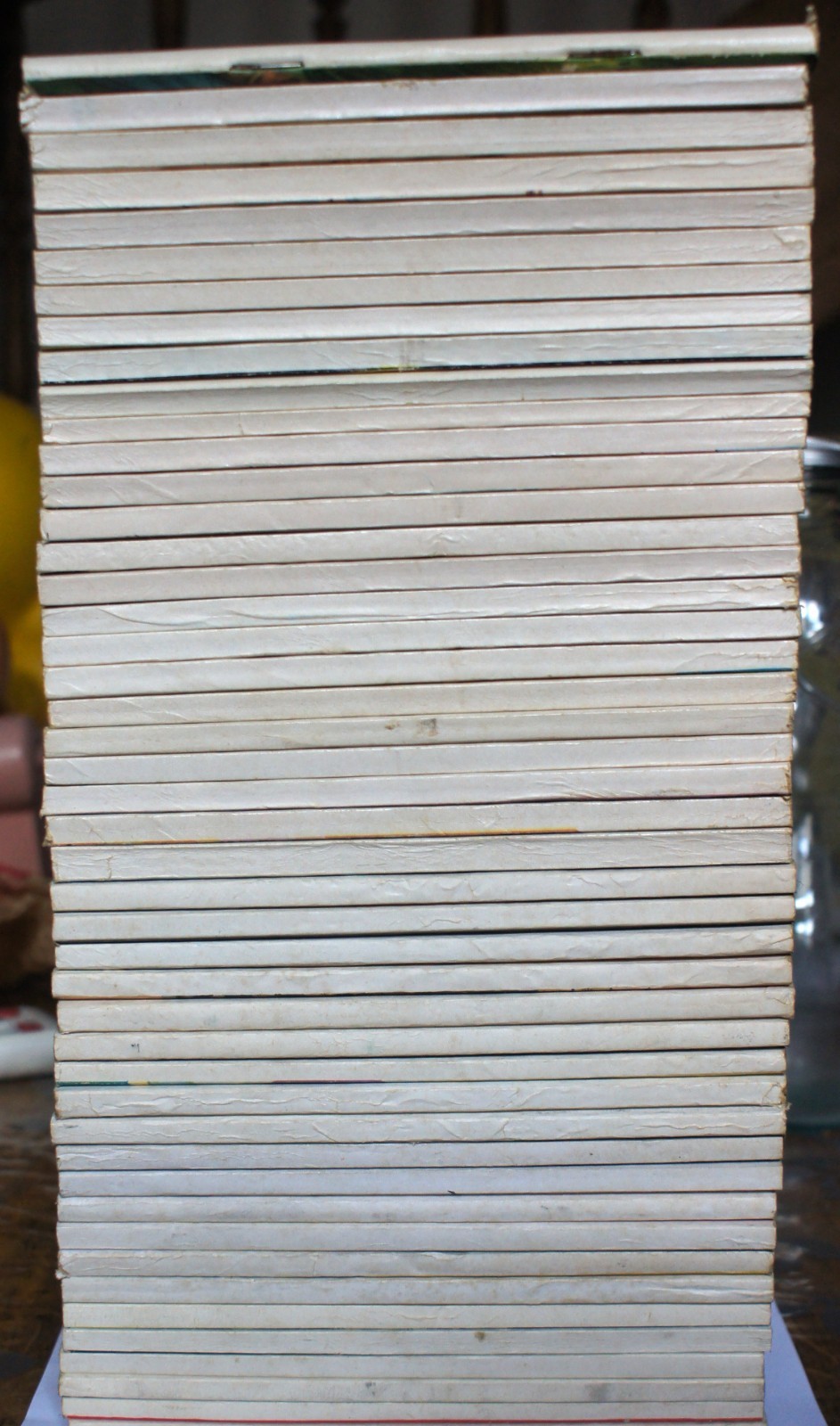 Lot 45 Ombrax 20 24 26 à 52 54 à 65 67 à 70