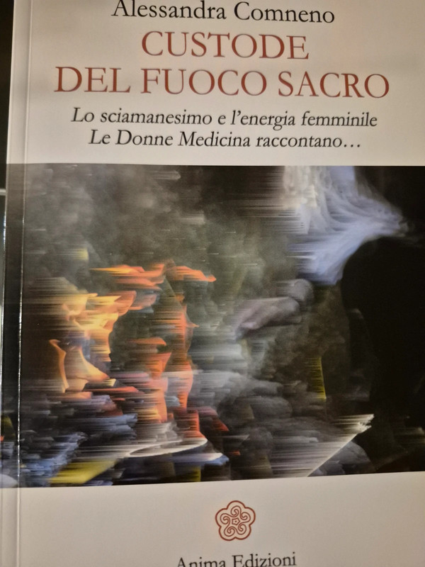 Custode del fuoco sacro. Libro