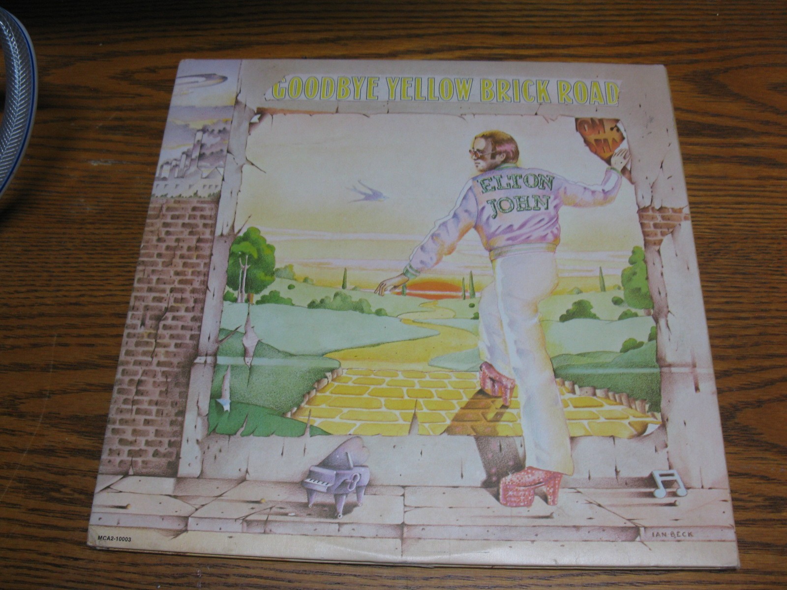 vinyl - Elton John - Goodbye Yellow Brick Road - ultrasonically cleaned -
