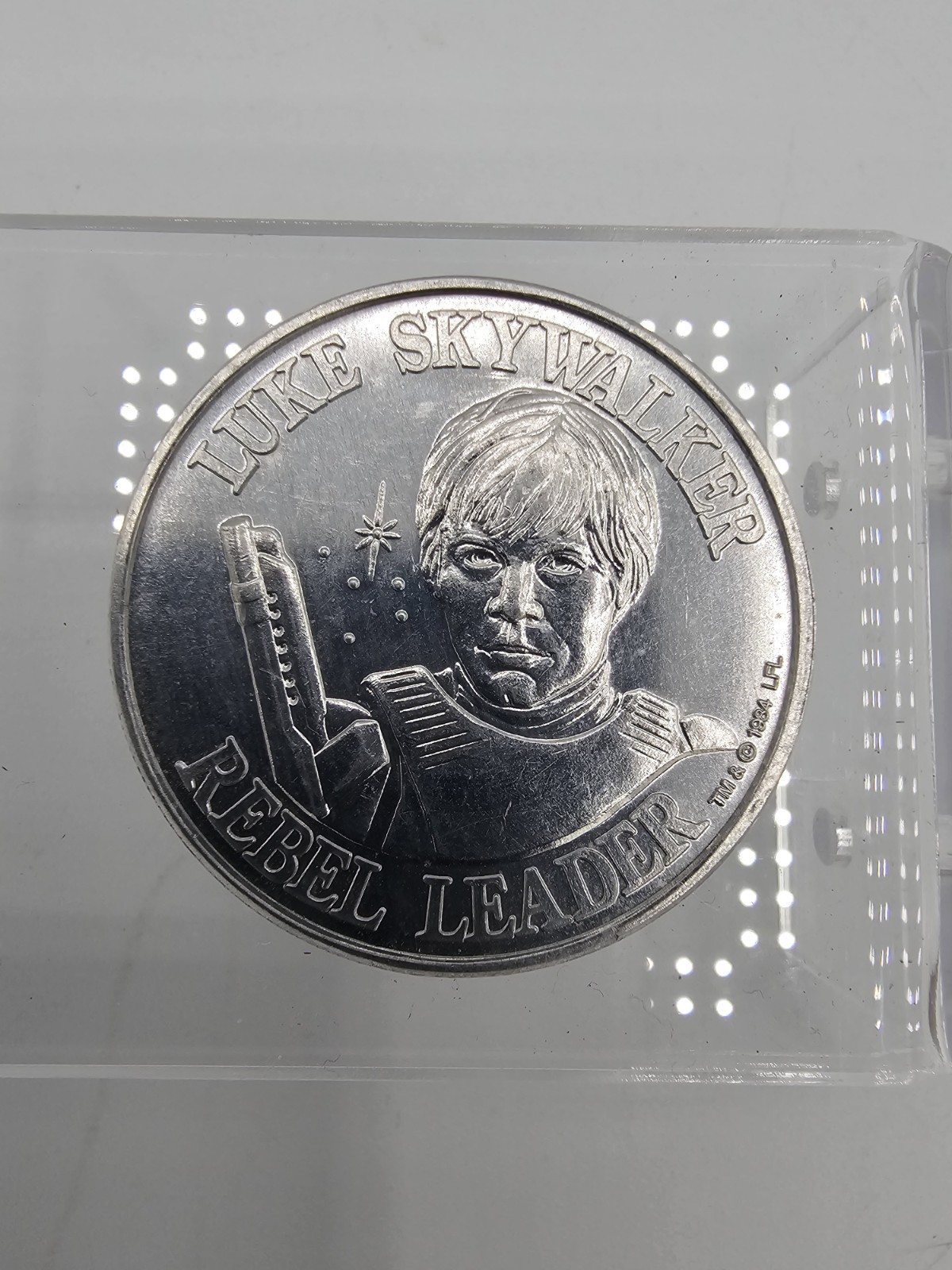 Vintage Kenner Star Wars Power Of The Force Luke Skywalker Stormtrooper - Coin -