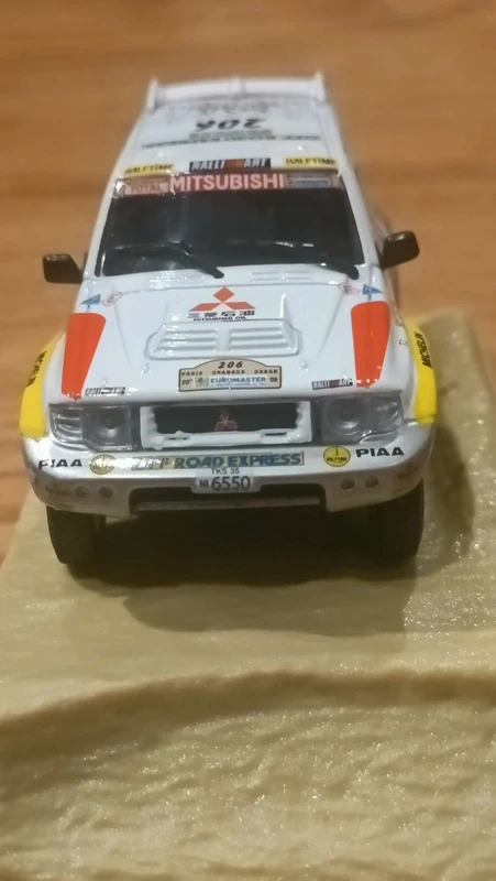 Mitsubishi Pajero Paris -Dakar