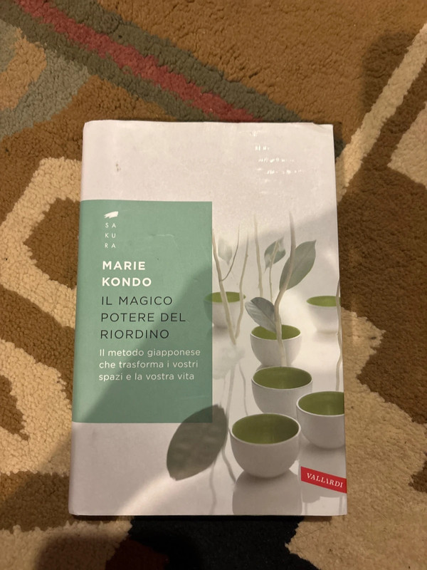 Libro “Il magico potere del riordino” di Marie Kondo