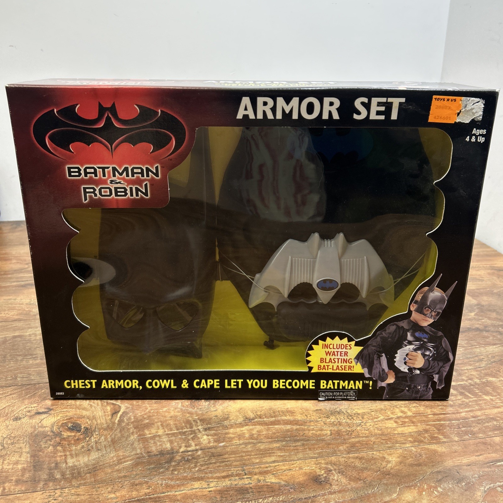 Batman & Robin Movie Armor Set Dress Up Cowl Cape Water Bat Laser Kenner 1997
