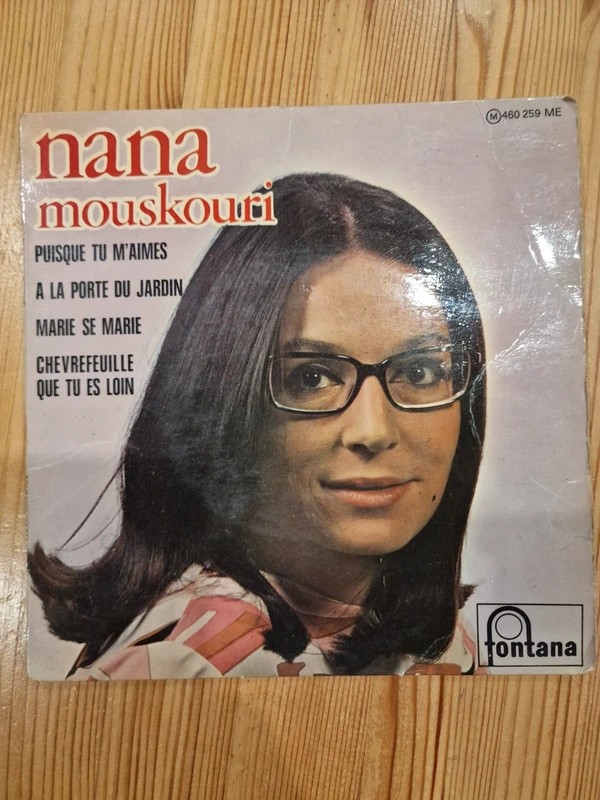 Nana Mouskouri – Puisque Tu M'aimes