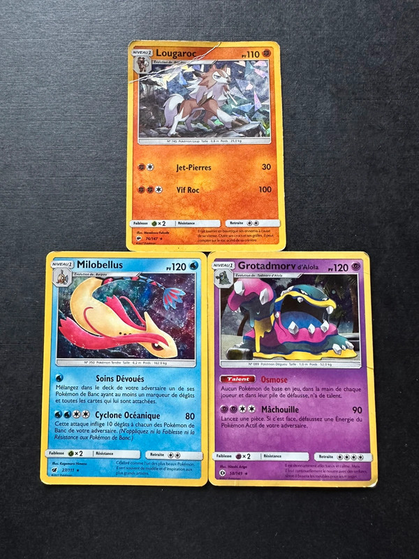 Lot carte Pokémon ( Lougaroc 76/147, Milobellus 27/111, Grotadmorv d’Alola 58/149 )