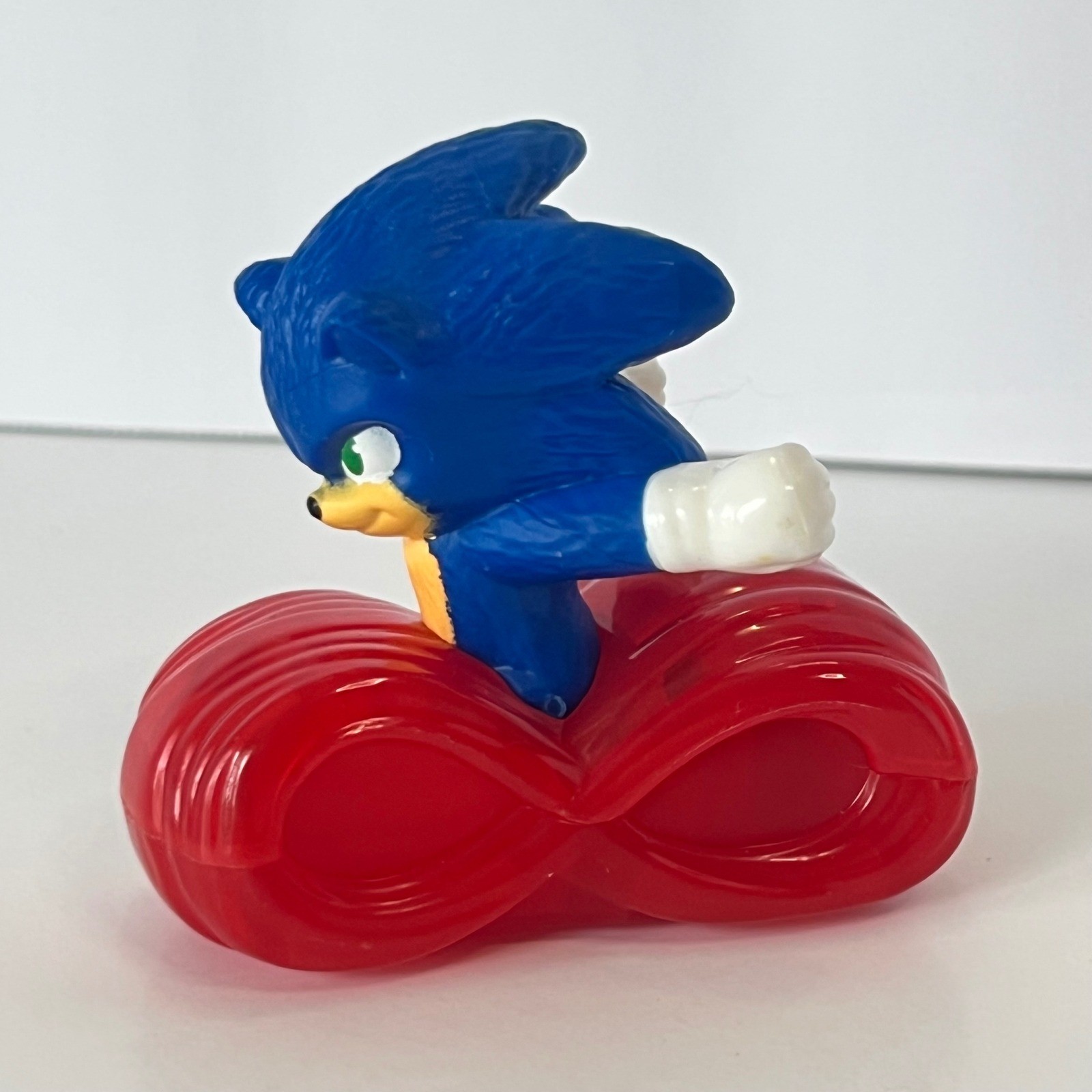 Sonic the Hedgehog 2 McDonald's Happy Meal Toy 2021 Blue Movie Figure Red Base