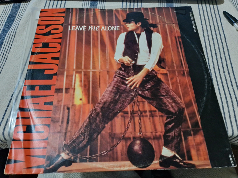 Michael jackson leave me alone