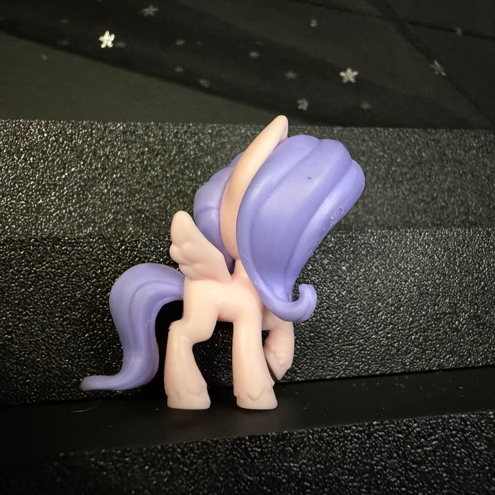 Minifigure My Little Pony Queen Haven, Collezione G5 Friendship Shine