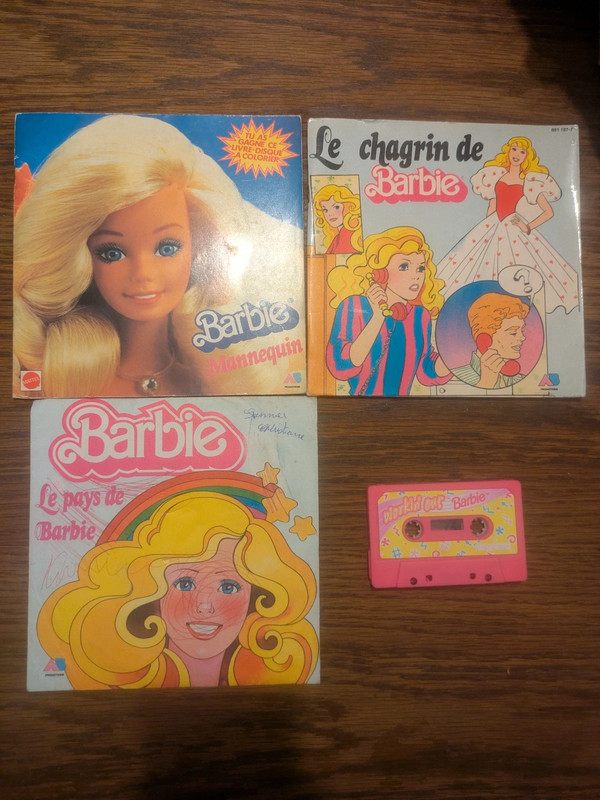 Lot Barbie
