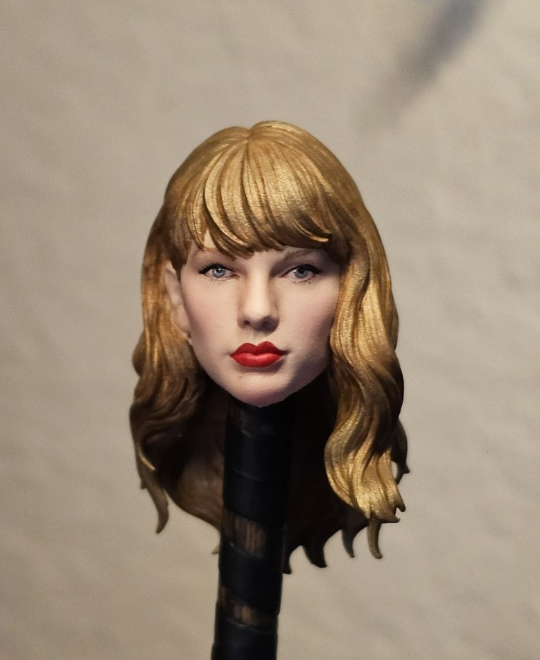 1/12, 1/10 PAINTED CUSTOM TAYLOR SWIFT HEAD SCULPT
