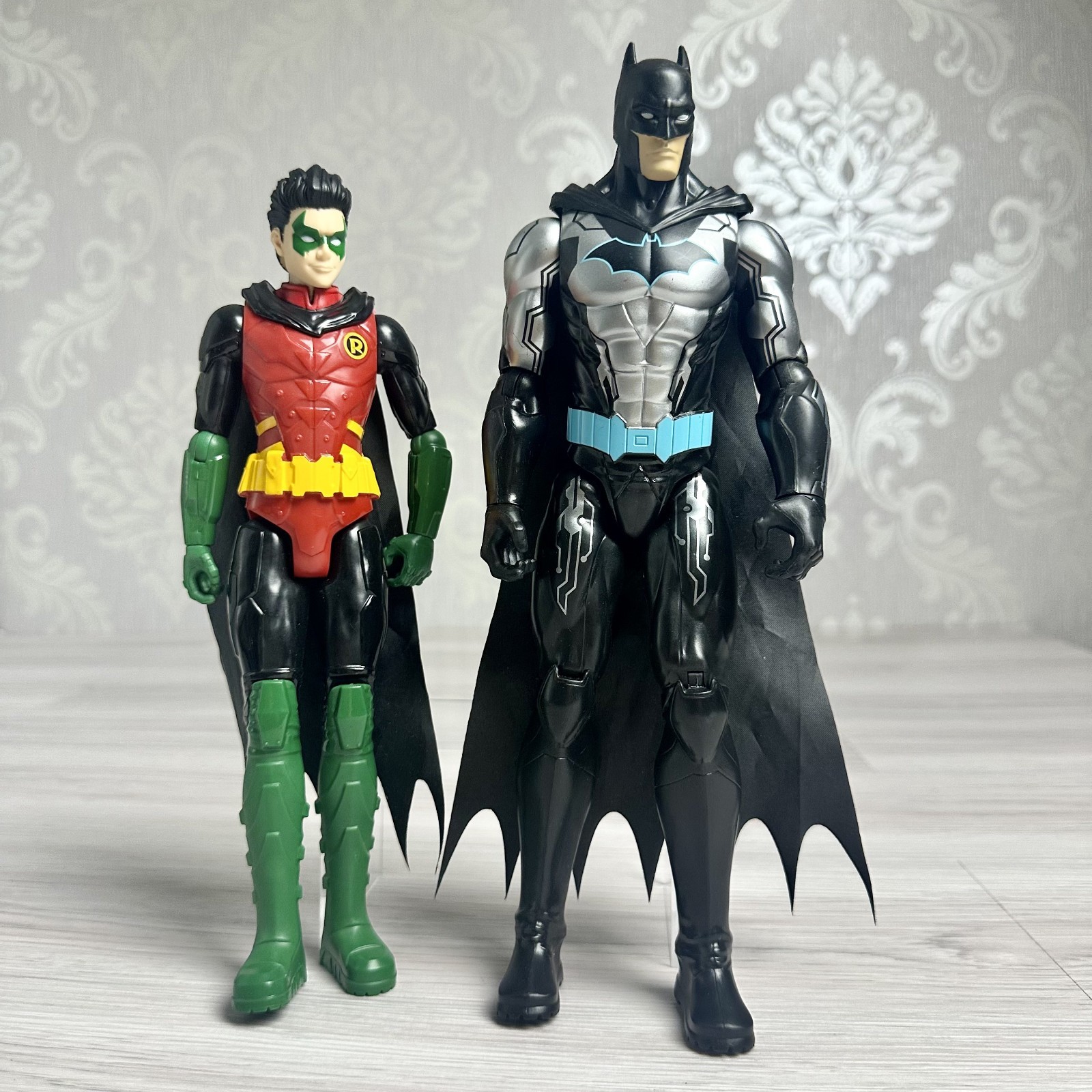 Batman DC Comics Bat Tech 12" Action Figure & Robin Bundle