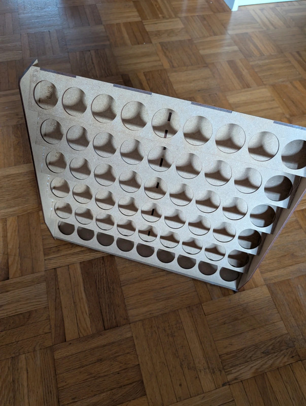 MDF Farbdisplay