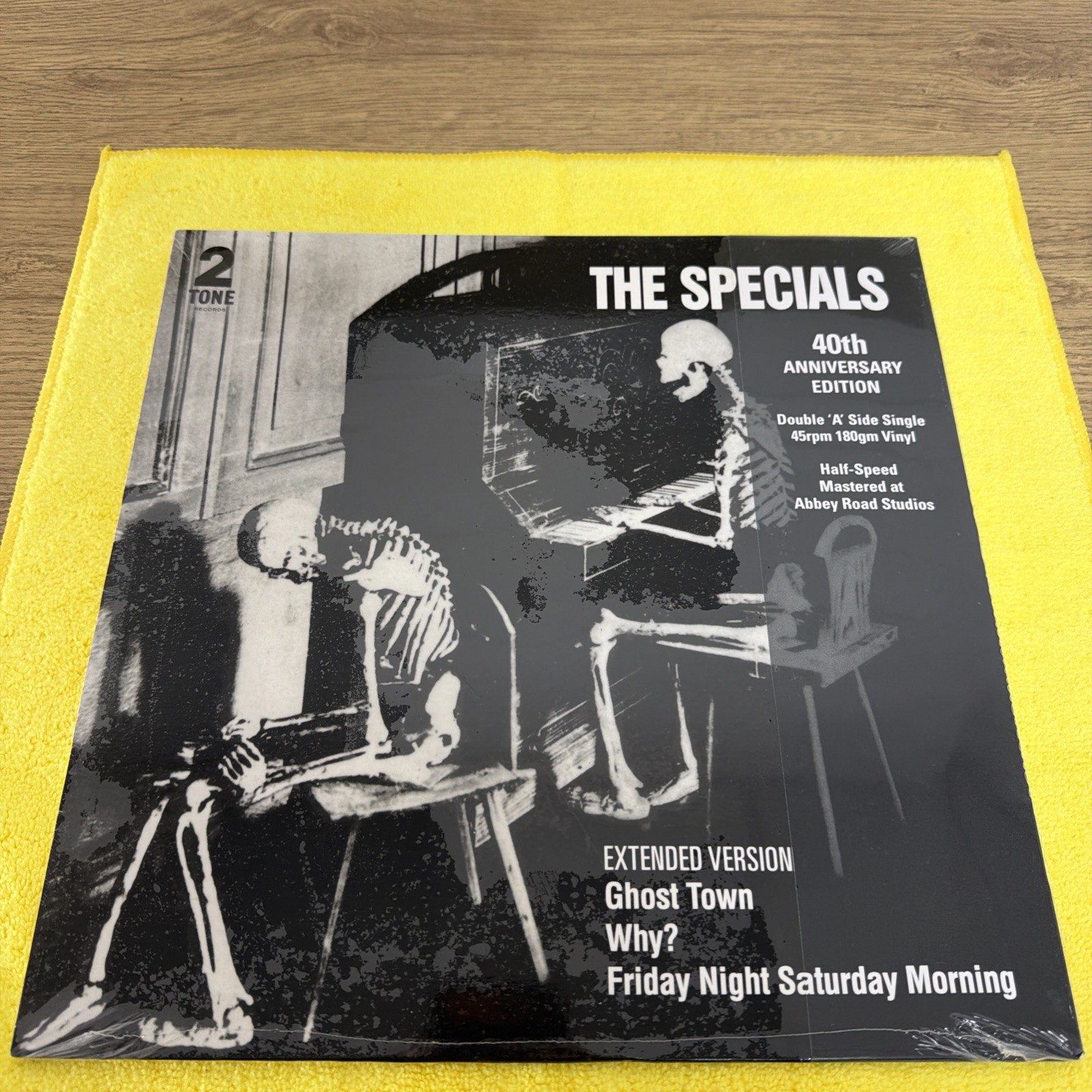 The Specials : Ghost Town"+2  12" vinyl  half speed remastered 2021