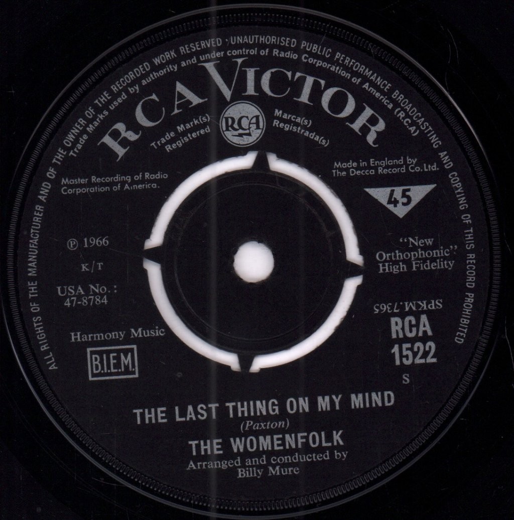 Womenfolk Last Thing On My Mind 7" vinyl UK Rca 1966 4 prong label design