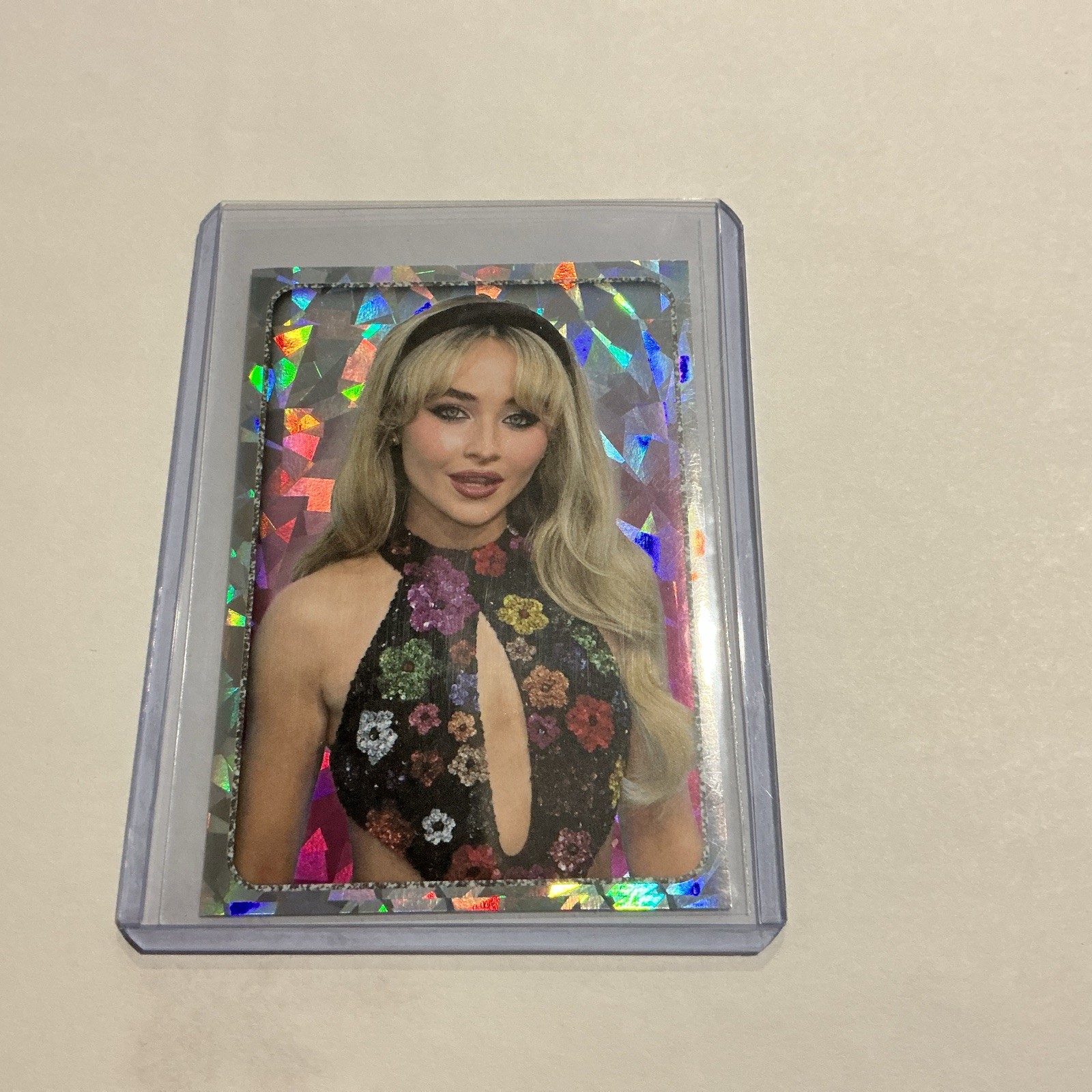 2025 Panini Non Ufficial Pop-Stars Stickers Silver Rookie Sabrina Carpenter #89